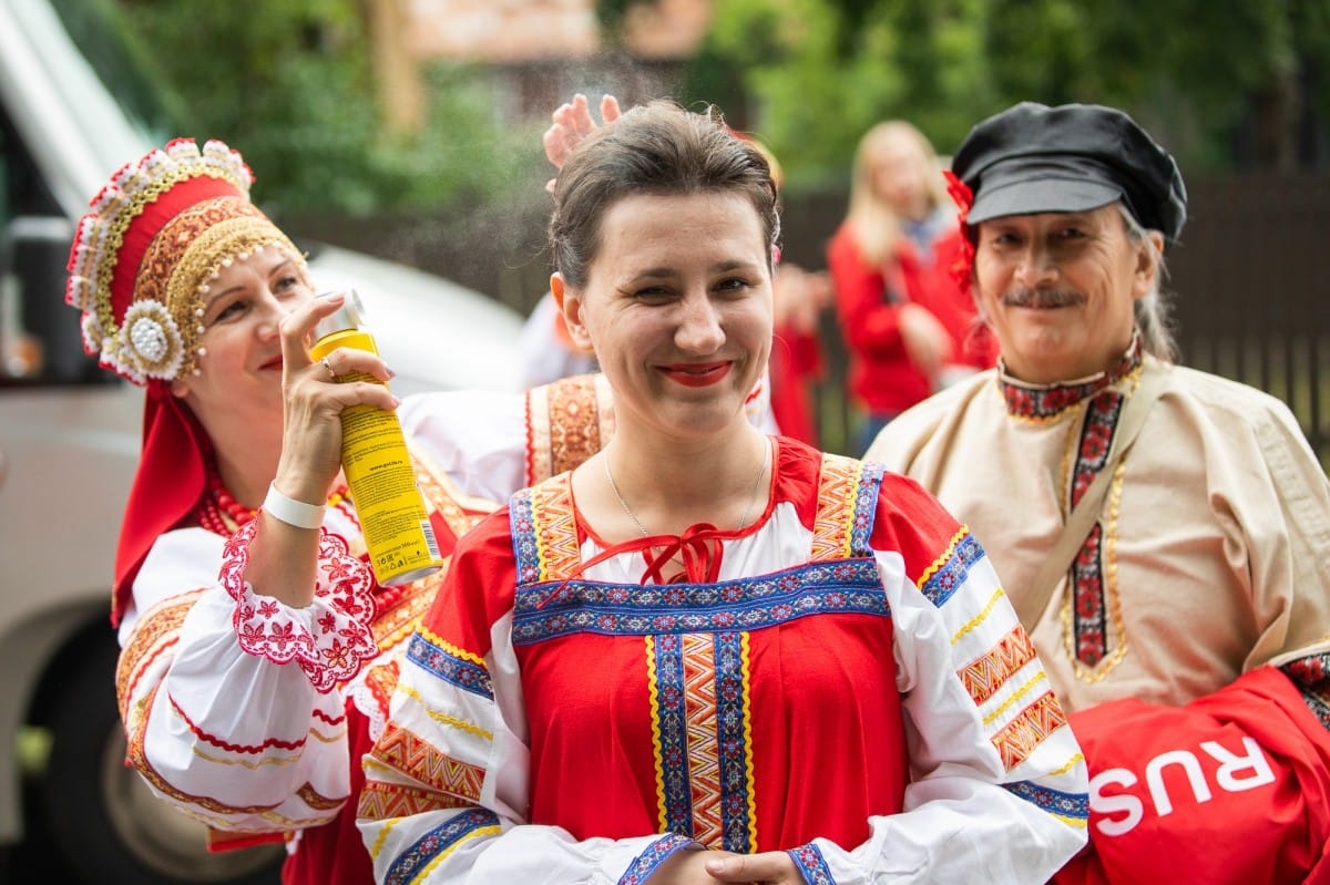 IX Starptautiskais tautas deju festivāls "Sudmaliņas" - Atklāšanas koncerts "Aiz deviņām jūrām, aiz deviņiem kalniem"