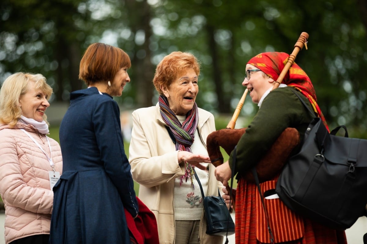 IX Starptautiskais tautas deju festivāls "Sudmaliņas" - Atklāšanas koncerts "Aiz deviņām jūrām, aiz deviņiem kalniem"