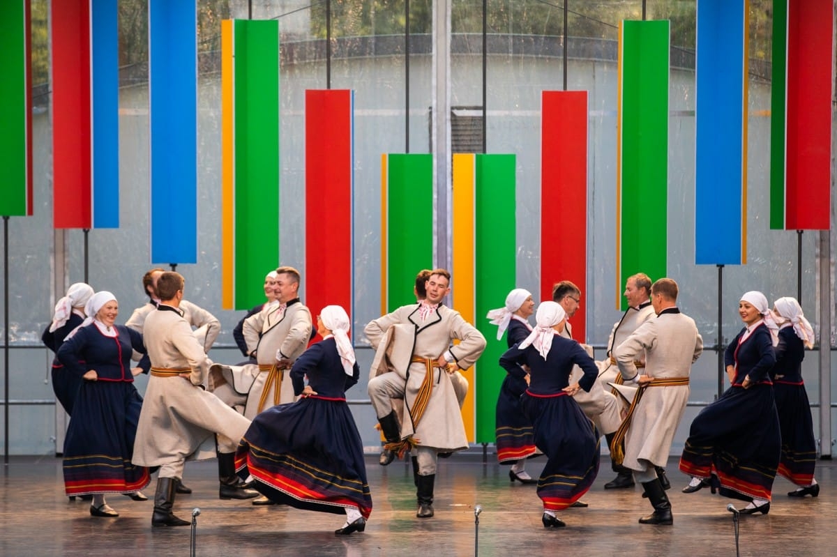 IX Starptautiskais tautas deju festivāls "Sudmaliņas" - Atklāšanas koncerts "Aiz deviņām jūrām, aiz deviņiem kalniem"
