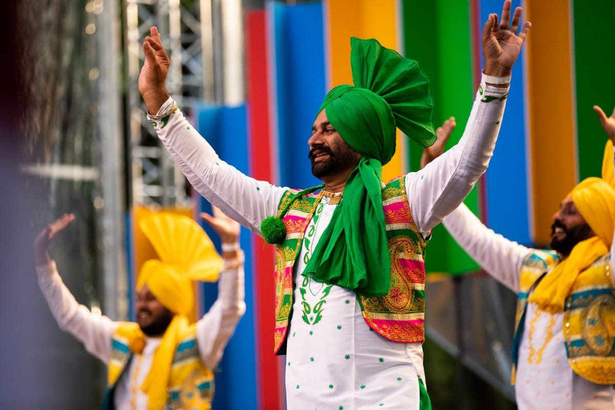 IX Starptautiskais tautas deju festivāls "Sudmaliņas" - Atklāšanas koncerts "Aiz deviņām jūrām, aiz deviņiem kalniem"