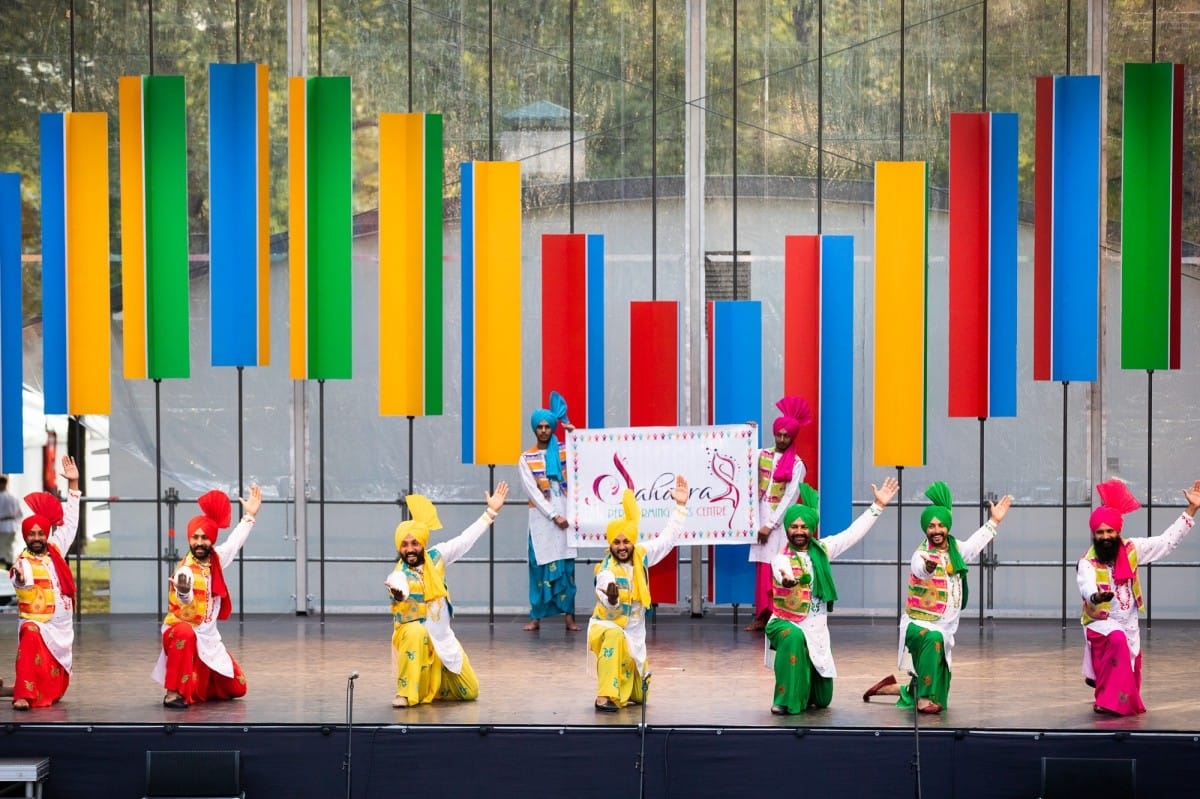IX Starptautiskais tautas deju festivāls "Sudmaliņas" - Atklāšanas koncerts "Aiz deviņām jūrām, aiz deviņiem kalniem"