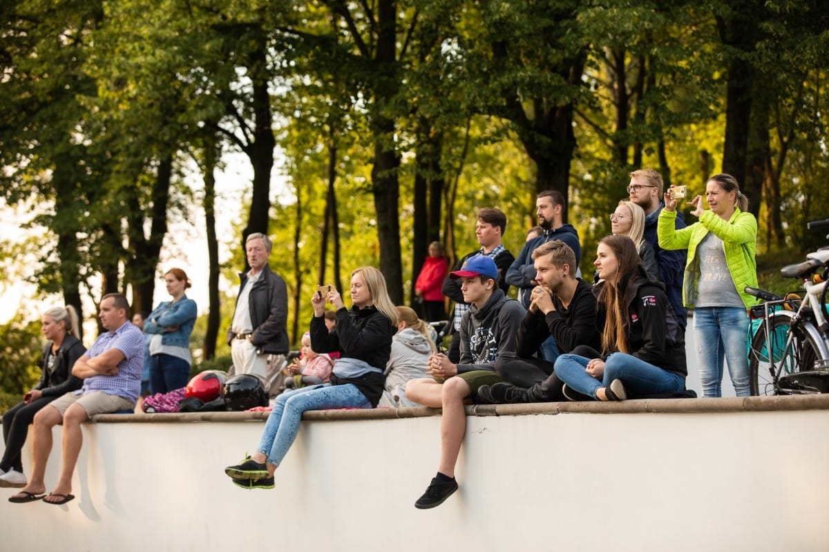 IX Starptautiskais tautas deju festivāls "Sudmaliņas" - Atklāšanas koncerts "Aiz deviņām jūrām, aiz deviņiem kalniem"