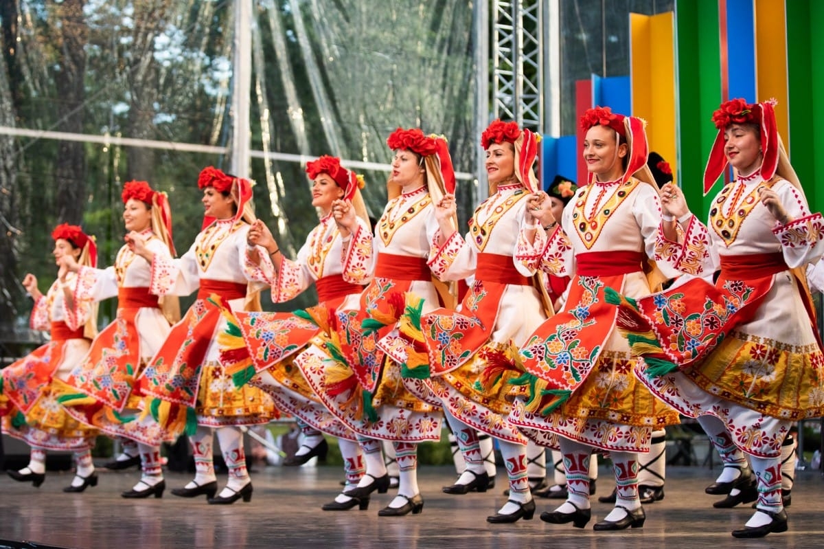 IX Starptautiskais tautas deju festivāls "Sudmaliņas" - Atklāšanas koncerts "Aiz deviņām jūrām, aiz deviņiem kalniem"