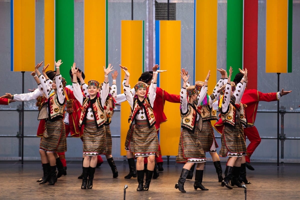 IX Starptautiskais tautas deju festivāls "Sudmaliņas" - Atklāšanas koncerts "Aiz deviņām jūrām, aiz deviņiem kalniem"