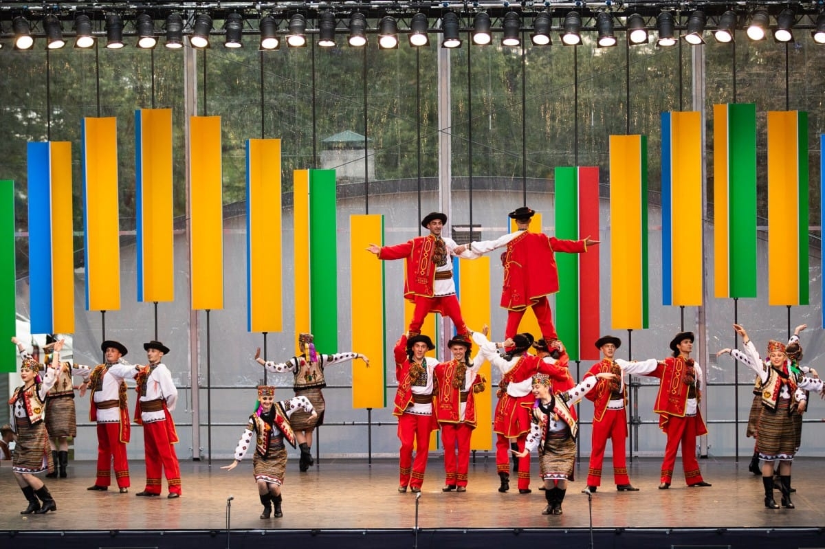 IX Starptautiskais tautas deju festivāls "Sudmaliņas" - Atklāšanas koncerts "Aiz deviņām jūrām, aiz deviņiem kalniem"