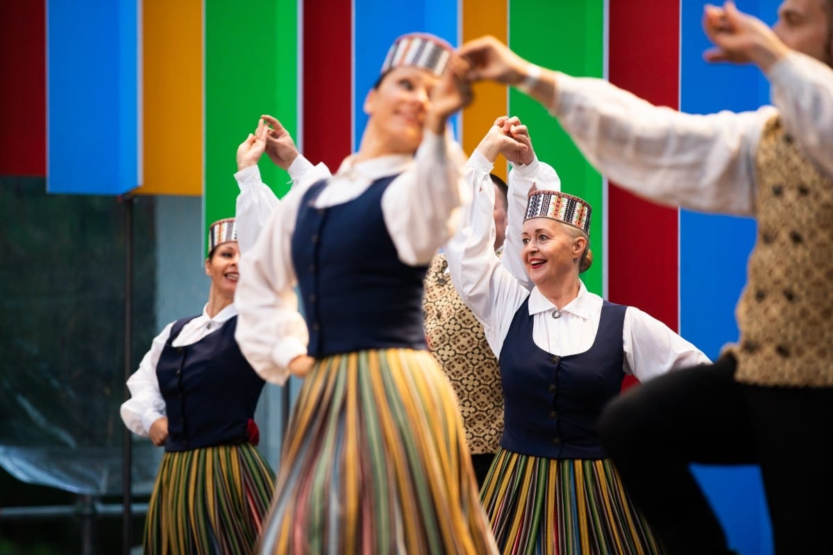 IX Starptautiskais tautas deju festivāls "Sudmaliņas" - Atklāšanas koncerts "Aiz deviņām jūrām, aiz deviņiem kalniem"