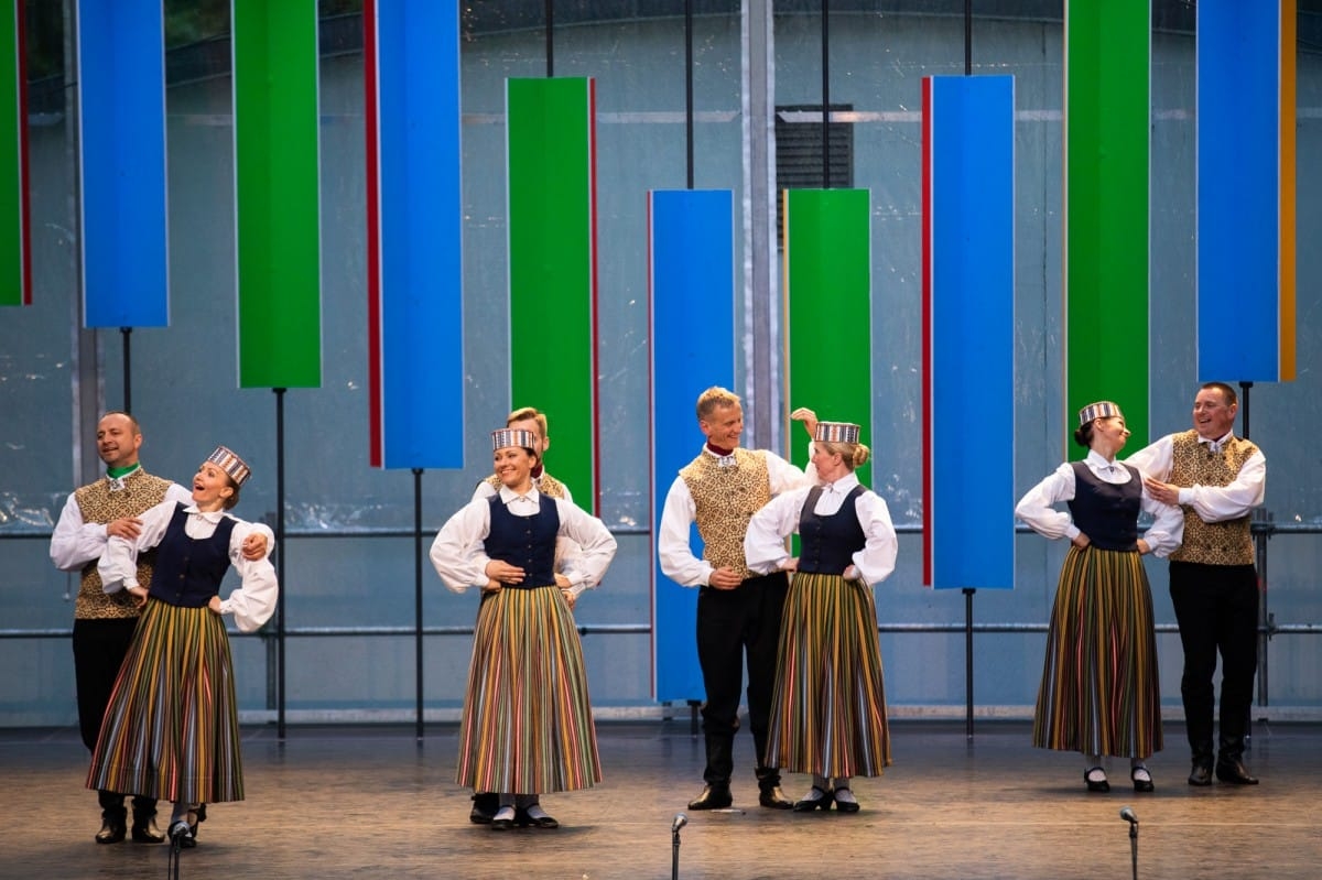 IX Starptautiskais tautas deju festivāls "Sudmaliņas" - Atklāšanas koncerts "Aiz deviņām jūrām, aiz deviņiem kalniem"