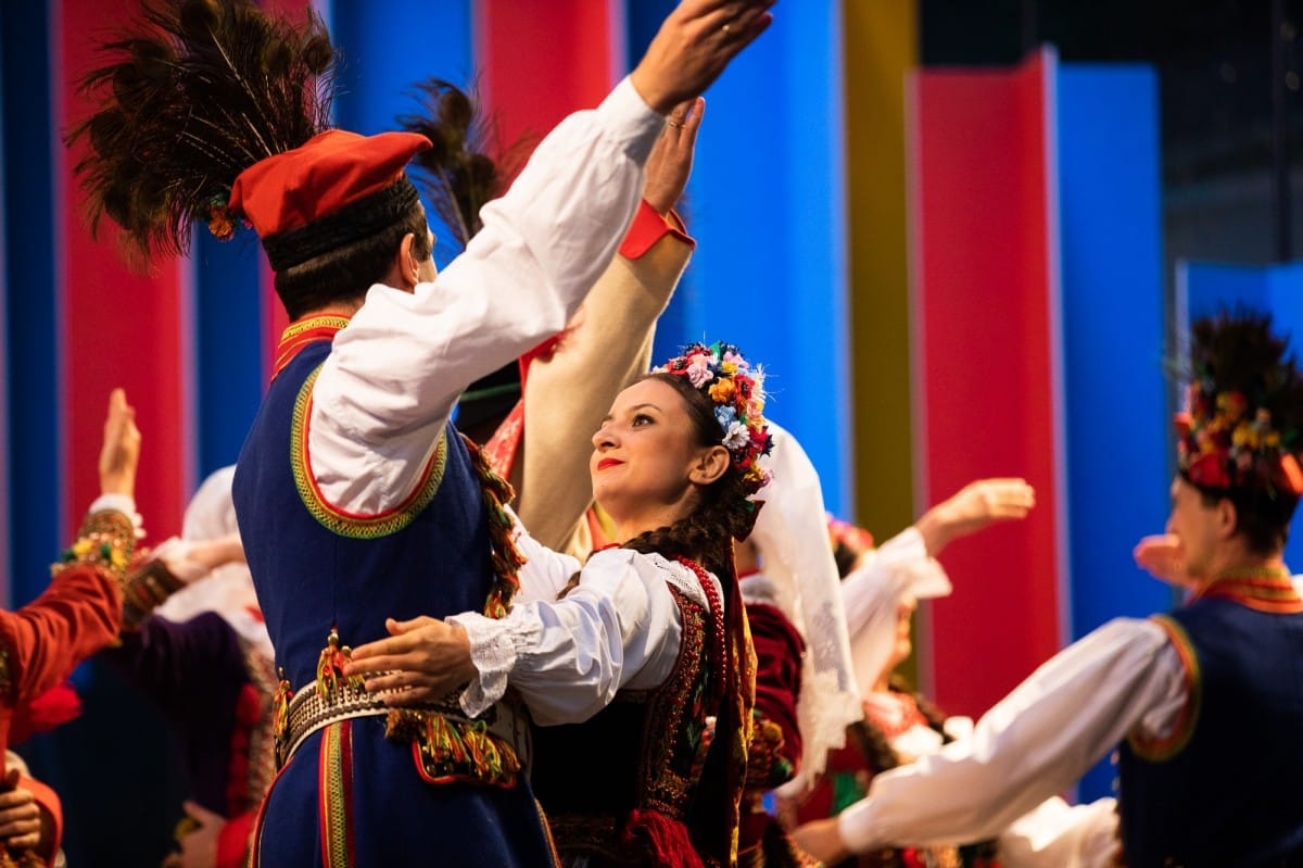 IX Starptautiskais tautas deju festivāls "Sudmaliņas" - Atklāšanas koncerts "Aiz deviņām jūrām, aiz deviņiem kalniem"