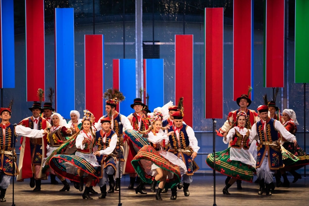IX Starptautiskais tautas deju festivāls "Sudmaliņas" - Atklāšanas koncerts "Aiz deviņām jūrām, aiz deviņiem kalniem"