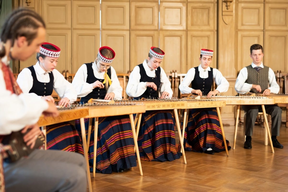 Kultūras ministrijas un Latvijas Nacionālā kultūras centra rīkota pieņemšana par godu IX Starptautiskajam tautas deju festivāla