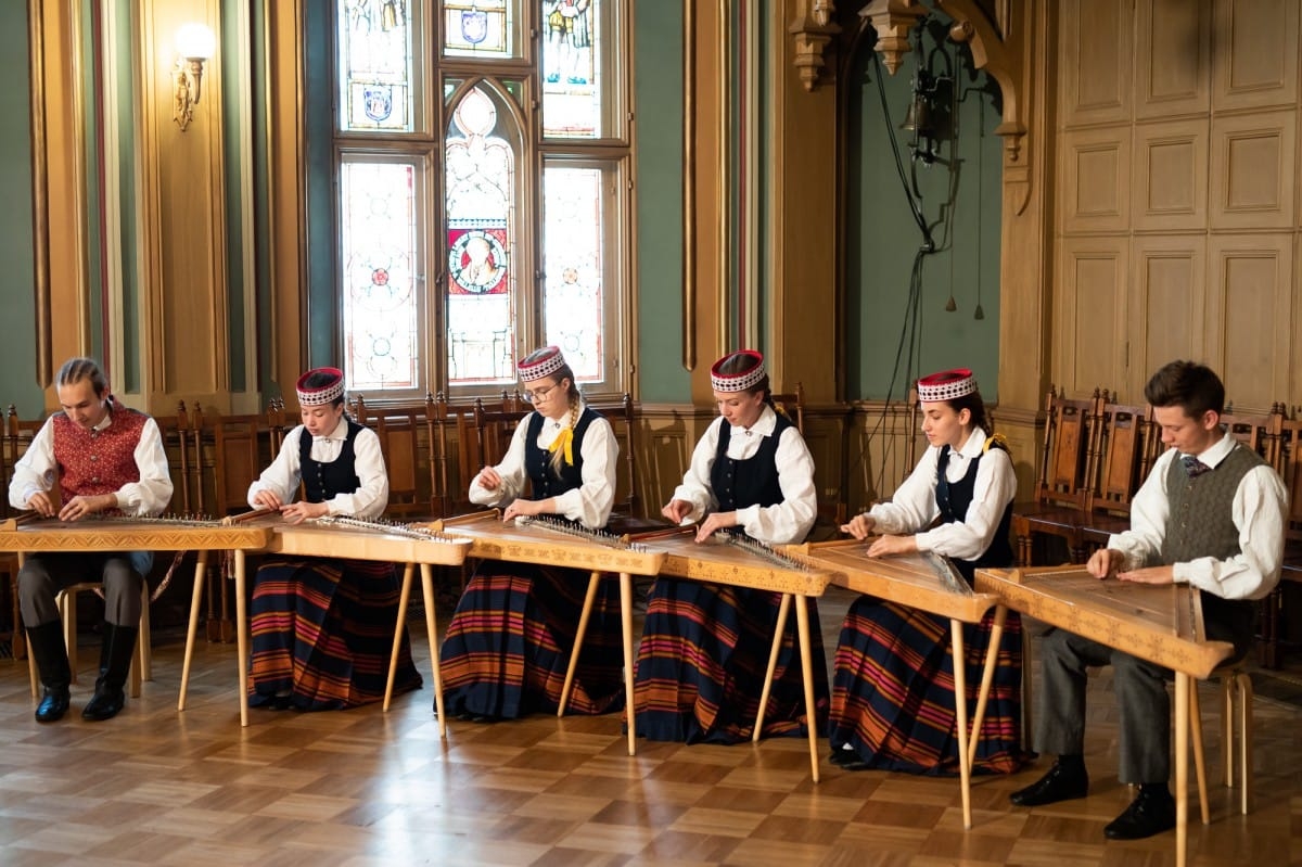 Kultūras ministrijas un Latvijas Nacionālā kultūras centra rīkota pieņemšana par godu IX Starptautiskajam tautas deju festivāla