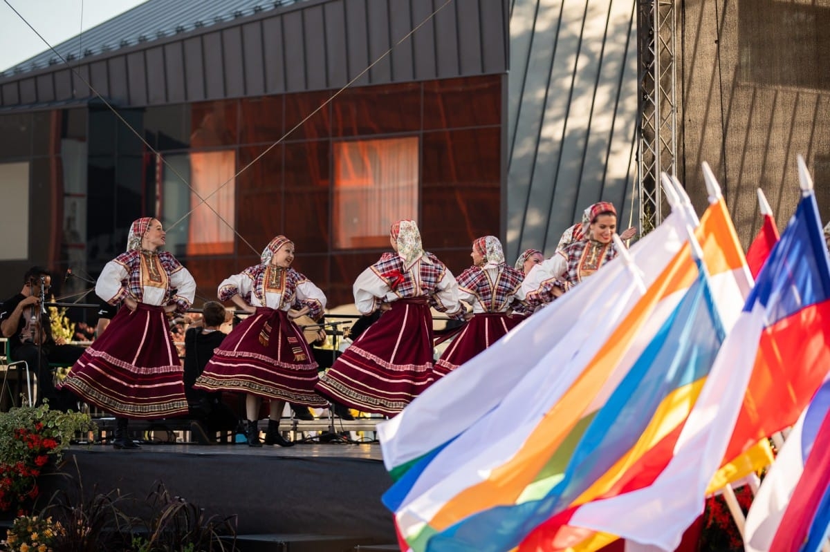 IX Starptautiskā tautas deju festivāla "Sudmaliņas" noslēguma koncerts Liepājā