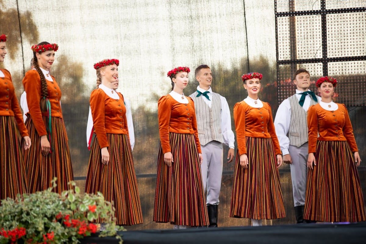 IX Starptautiskā tautas deju festivāla "Sudmaliņas" noslēguma koncerts Liepājā