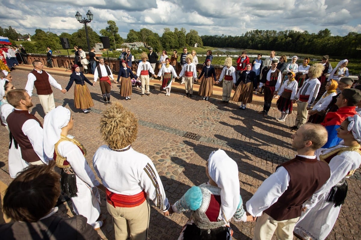 IX Starptautiskais tautas deju festivāls "Sudmaliņas" - Novadu diena Kuldīgā