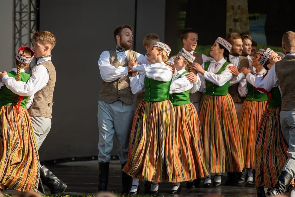 IX Starptautiskais tautas deju festivāls "Sudmaliņas" - Novadu diena Kuldīgā