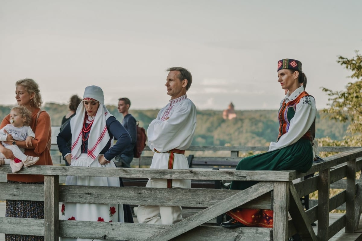 IX Starptautiskais tautas deju festivāls "Sudmaliņas" - Novadu diena Siguldā