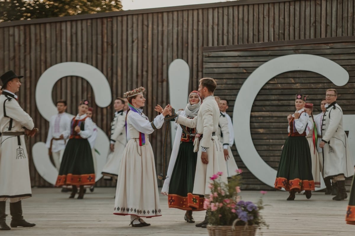 IX Starptautiskais tautas deju festivāls "Sudmaliņas" - Novadu diena Siguldā
