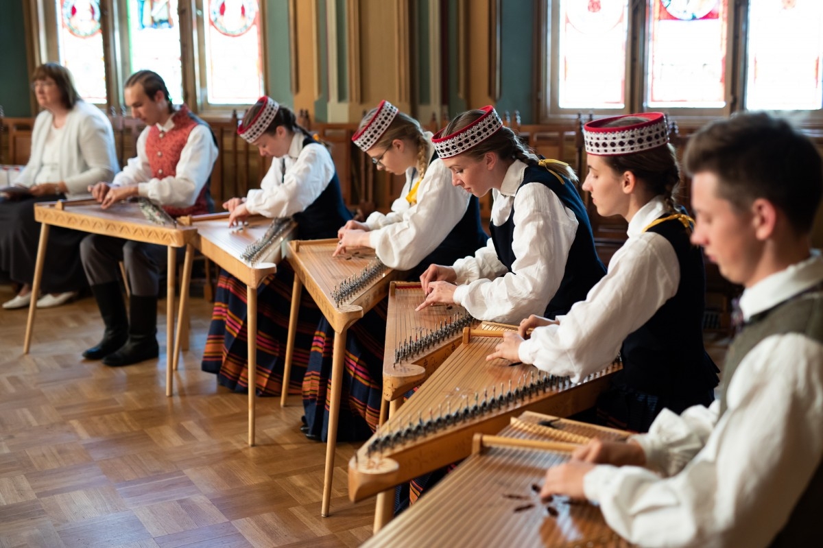 Kultūras ministrijas un Latvijas Nacionālā kultūras centra rīkota pieņemšana par godu IX Starptautiskajam tautas deju festivāla