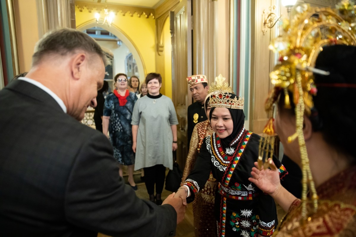 Kultūras ministrijas un Latvijas Nacionālā kultūras centra rīkota pieņemšana par godu IX Starptautiskajam tautas deju festivāla