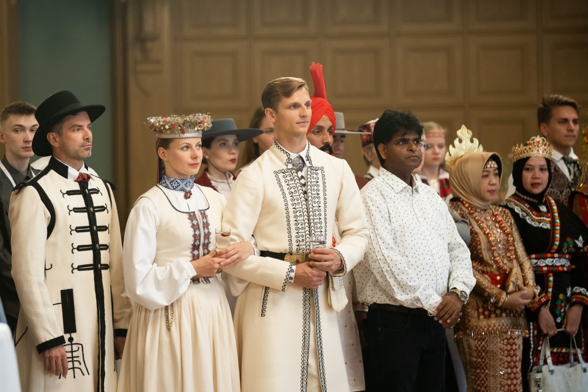 Kultūras ministrijas un Latvijas Nacionālā kultūras centra rīkota pieņemšana par godu IX Starptautiskajam tautas deju festivāla