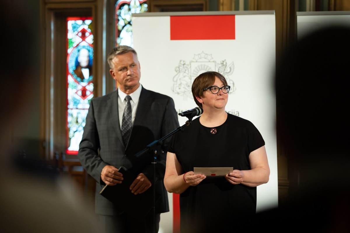 Kultūras ministrijas un Latvijas Nacionālā kultūras centra rīkota pieņemšana par godu IX Starptautiskajam tautas deju festivāla