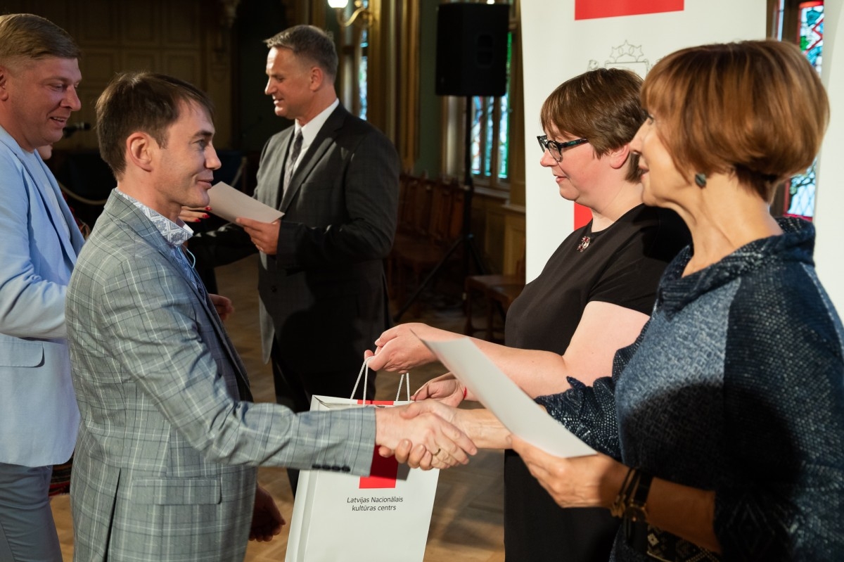 Kultūras ministrijas un Latvijas Nacionālā kultūras centra rīkota pieņemšana par godu IX Starptautiskajam tautas deju festivāla