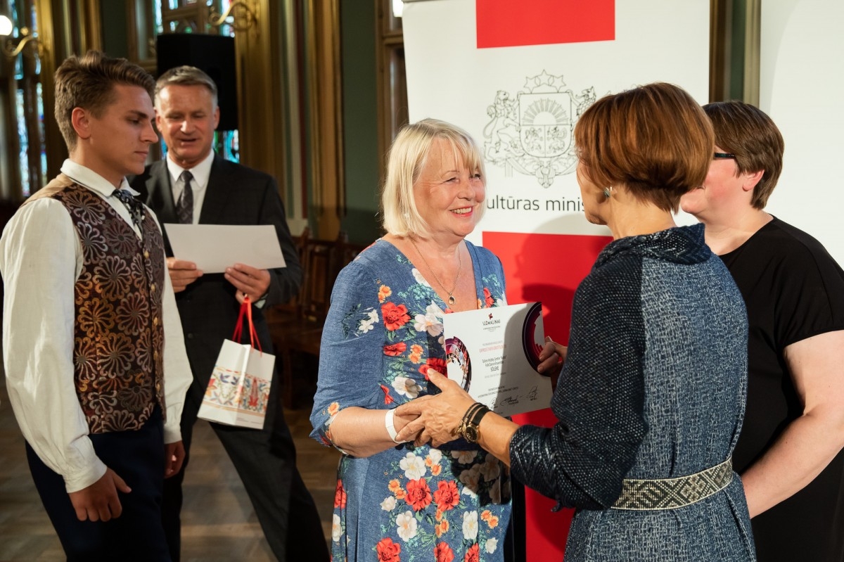 Kultūras ministrijas un Latvijas Nacionālā kultūras centra rīkota pieņemšana par godu IX Starptautiskajam tautas deju festivāla
