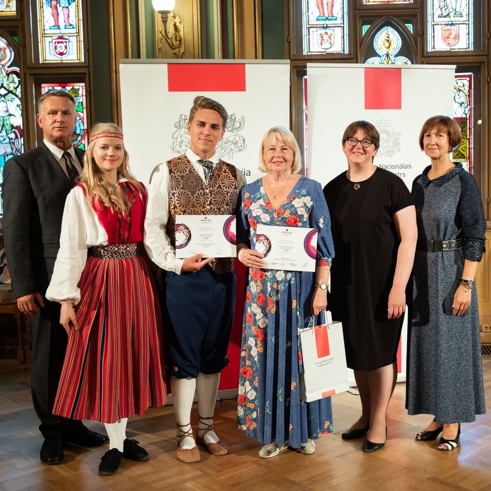 Kultūras ministrijas un Latvijas Nacionālā kultūras centra rīkota pieņemšana par godu IX Starptautiskajam tautas deju festivāla