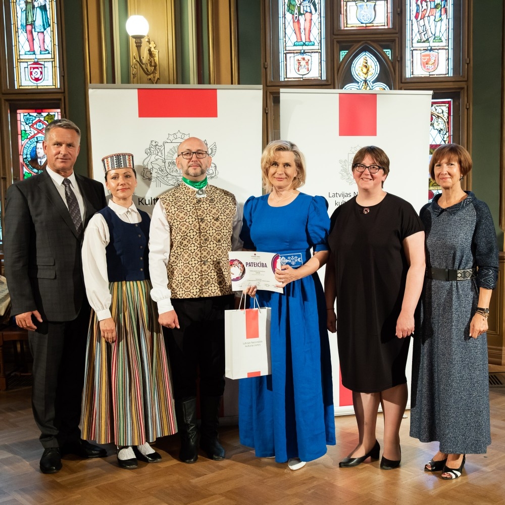 Kultūras ministrijas un Latvijas Nacionālā kultūras centra rīkota pieņemšana par godu IX Starptautiskajam tautas deju festivāla