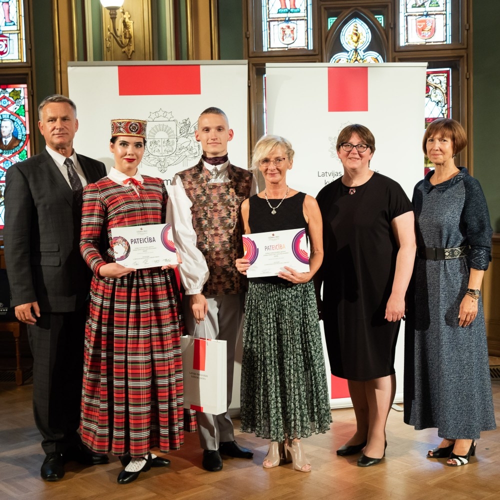 Kultūras ministrijas un Latvijas Nacionālā kultūras centra rīkota pieņemšana par godu IX Starptautiskajam tautas deju festivāla