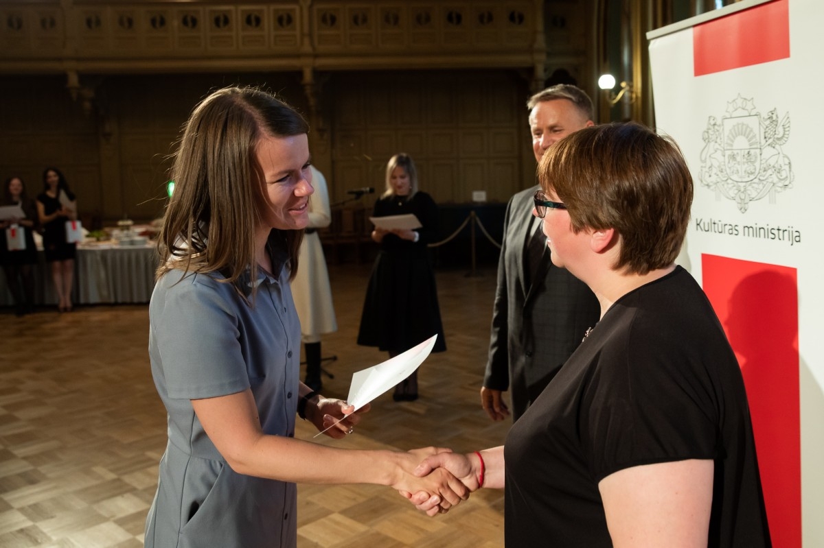 Kultūras ministrijas un Latvijas Nacionālā kultūras centra rīkota pieņemšana par godu IX Starptautiskajam tautas deju festivāla