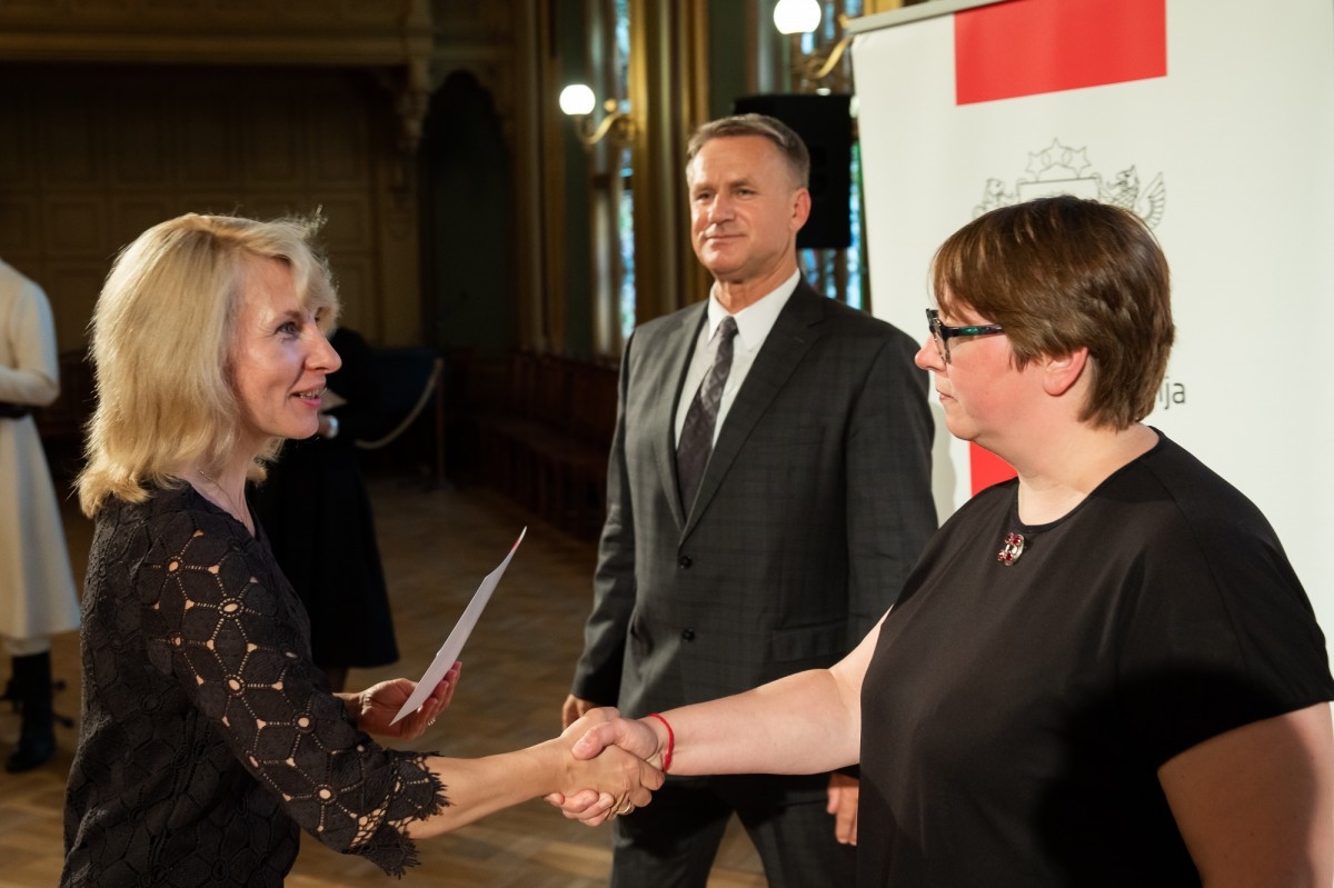 Kultūras ministrijas un Latvijas Nacionālā kultūras centra rīkota pieņemšana par godu IX Starptautiskajam tautas deju festivāla