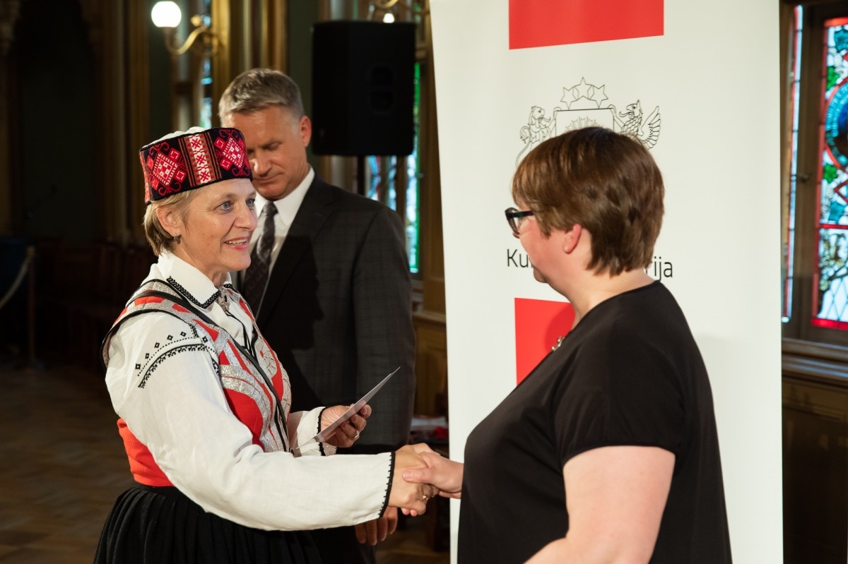 Kultūras ministrijas un Latvijas Nacionālā kultūras centra rīkota pieņemšana par godu IX Starptautiskajam tautas deju festivāla