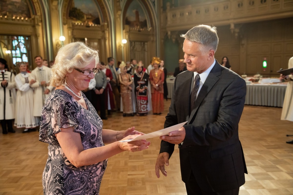 Kultūras ministrijas un Latvijas Nacionālā kultūras centra rīkota pieņemšana par godu IX Starptautiskajam tautas deju festivāla