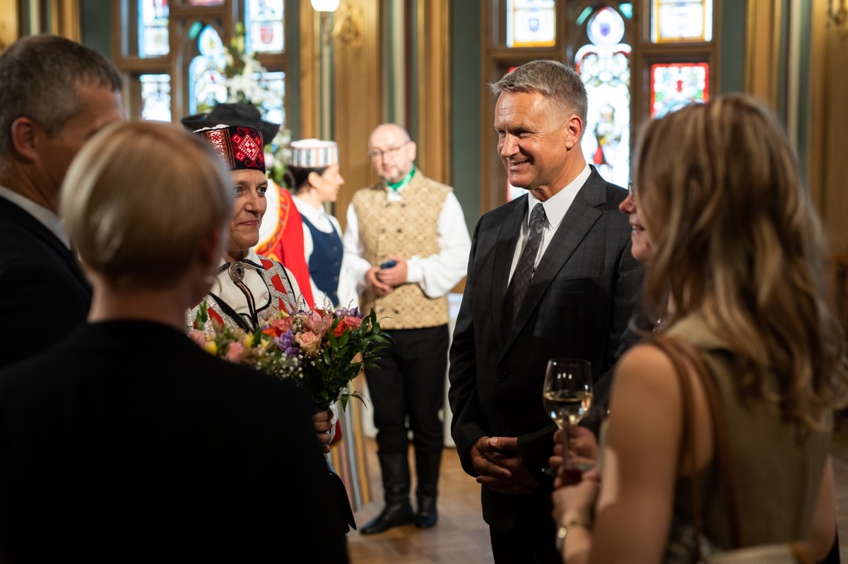 Kultūras ministrijas un Latvijas Nacionālā kultūras centra rīkota pieņemšana par godu IX Starptautiskajam tautas deju festivāla