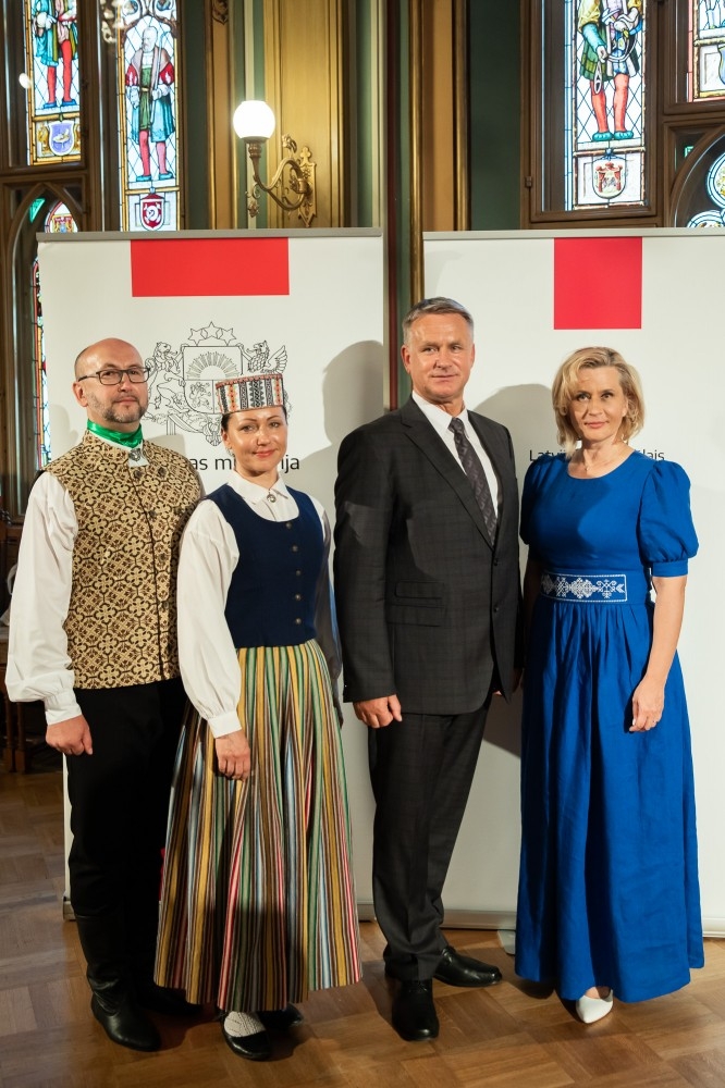 Kultūras ministrijas un Latvijas Nacionālā kultūras centra rīkota pieņemšana par godu IX Starptautiskajam tautas deju festivāla
