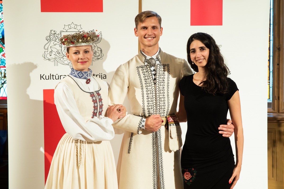 Kultūras ministrijas un Latvijas Nacionālā kultūras centra rīkota pieņemšana par godu IX Starptautiskajam tautas deju festivāla