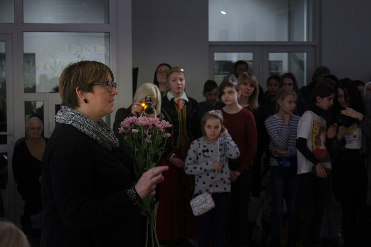 Izstādes "Dārgumi: Ko stāsta tautastērps" atklāšana Ogrē 12.11.2019.
