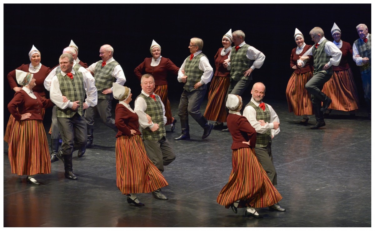 Jaunrades deju konkursa fināls Ogrē - 1. daļa