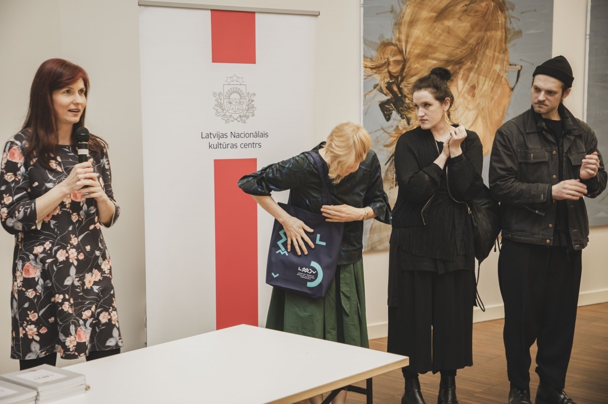 20 Mod 20 - Latvijas profesionālo vidējo mākslas izglītības iestāžu mākslas un dizaina izglītības programmu audzēkņu darbu Vals