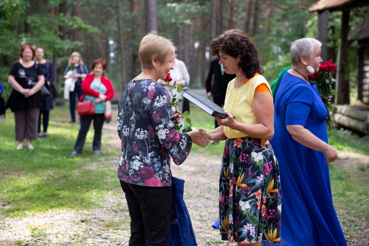 Grāmatas "Dienvidlatgalē austās segas" atvēršanas svētki Brīvdabas muzejā
