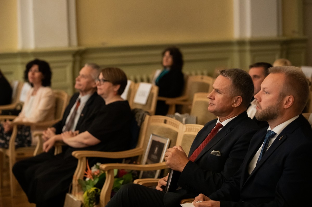 Kultūras ministrijas apbalvojuma un "Cimzes balvas 2020" pasniegšanas ceremonija izciliem pedagogiem un skolēniem kultūrizglītī