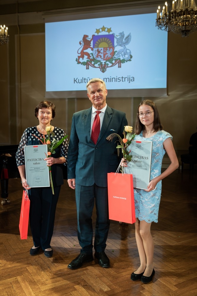 Kultūras ministrijas apbalvojuma un "Cimzes balvas 2020" pasniegšanas ceremonija izciliem pedagogiem un skolēniem kultūrizglītī