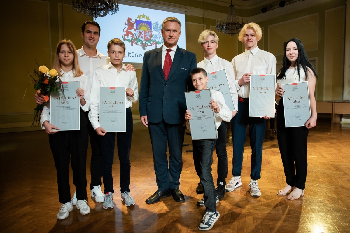 Kultūras ministrijas apbalvojuma un "Cimzes balvas 2020" pasniegšanas ceremonija izciliem pedagogiem un skolēniem kultūrizglītī