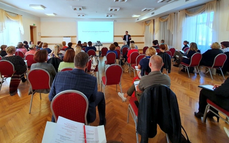 Profesionālās pilnveides kursu “Pārmaiņu vadīšana kultūras organizācijā” pirmais seminārs Liepājā