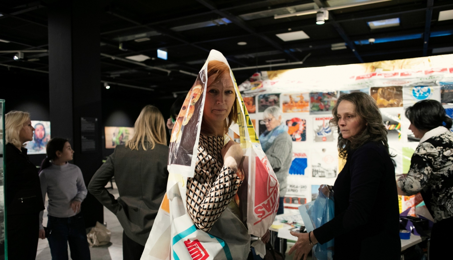 Atklāšanas pasākuma darbnīcas kopā ar māksliniekiem. Kristīne Madjare