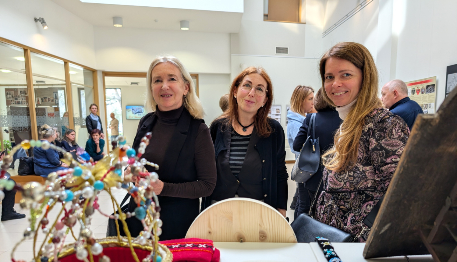 Zelta rokas izstādē skolotājas