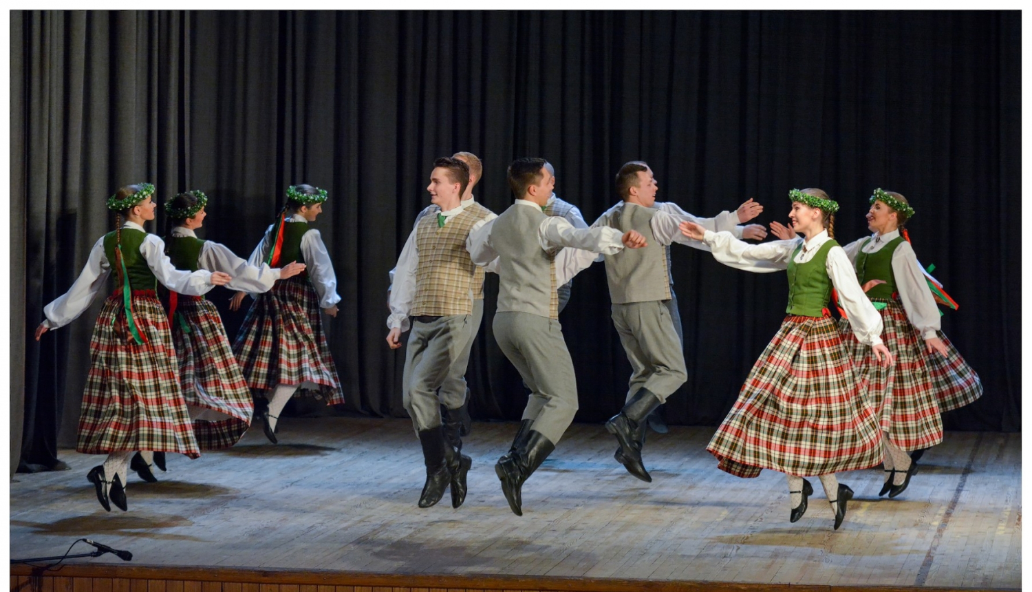 Jaunrades deju konkurss