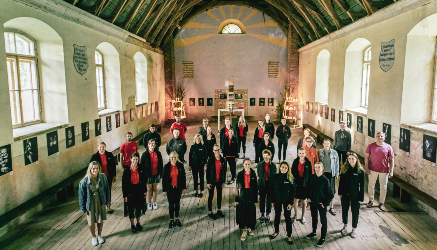 Jauniešu koris "Balsis"