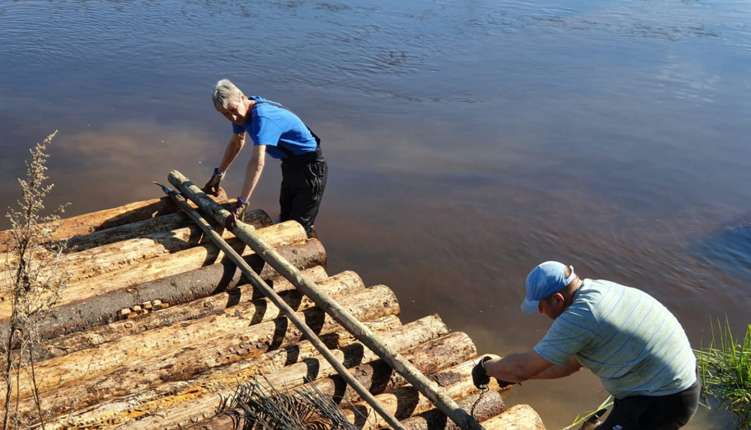 Gaujas plostu siešanas meistarklase